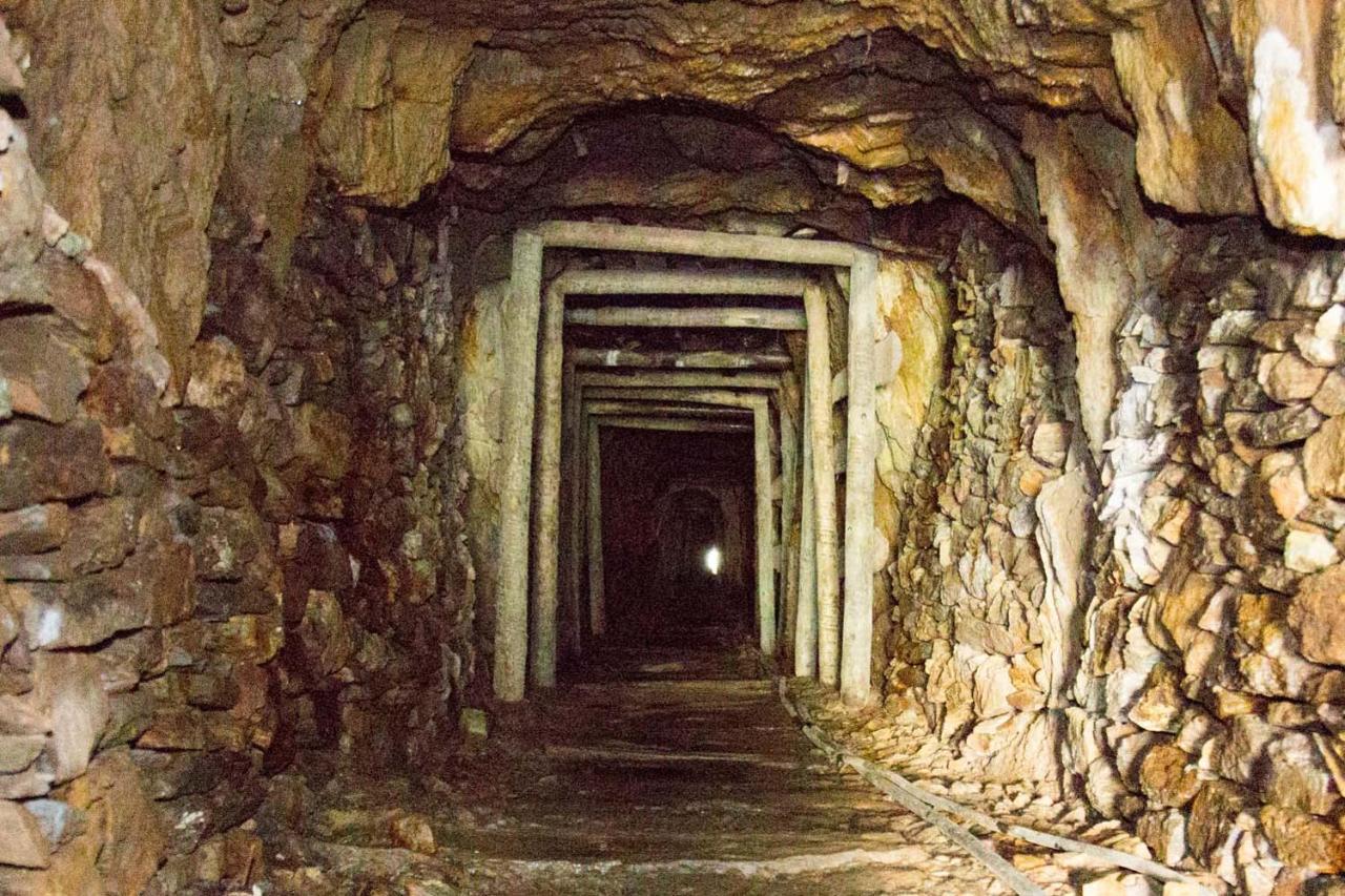 Апартаменти O Refugio Do Mineiro Арока Екстер'єр фото