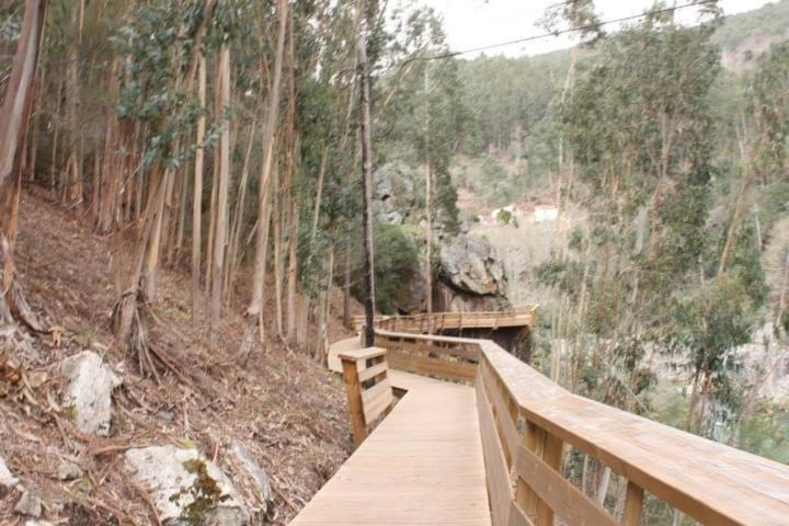 Апартаменти O Refugio Do Mineiro Арока Екстер'єр фото